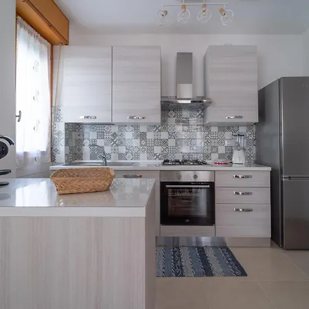 Carbonia 38 Apartment *